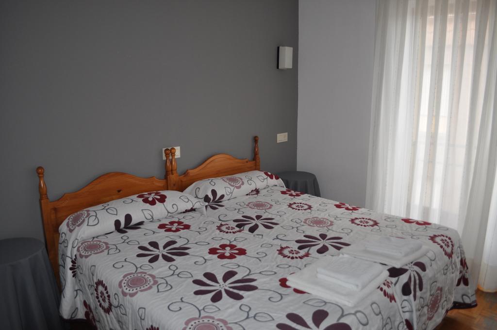 Hostal La Tablada Navaleno Zimmer foto